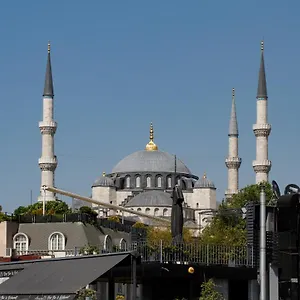 https://boutique-california-hotel.istanbul-turkeyhotels.com