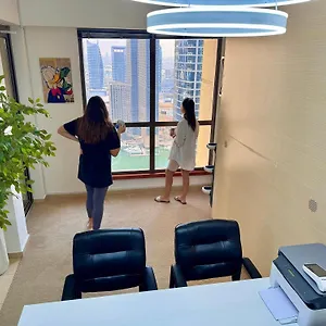 https://berloga-capsule.dubaihotelsoffers.com
