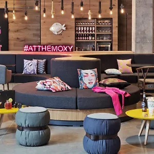 Отель Moxy, Тбилиси
