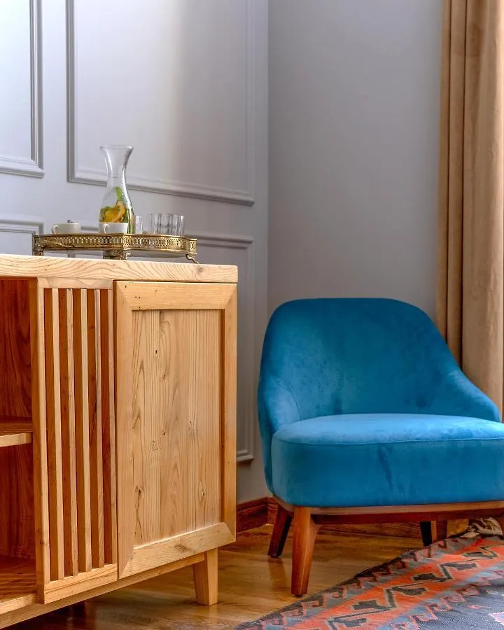 The Blue Fox Hotel Тбилиси
